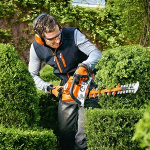  Кусторез бензиновый STIHL HS 56 С-Е 60 см