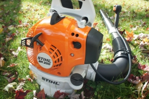 Бензиновая ранцевая воздуходувка Stihl BR 200