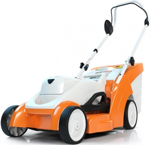 Аккумуляторная газонокосилка STIHL RMA 339.0 (с АК 20 и AL 101)