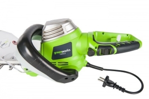 Кусторез электрический Greenworks GHT7068