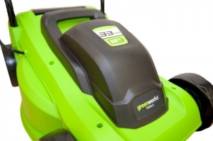 ГАЗОНОКОСИЛКА ЭЛЕКТРИЧЕСКАЯ GREENWORKS GLM1232