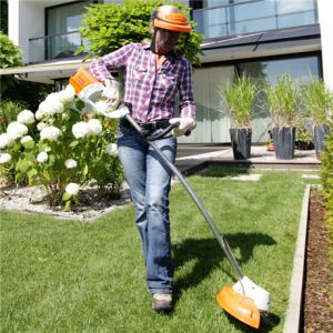 Аккумуляторный триммер Stihl FSA 85 без аккумулятора