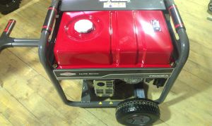 Бензиновый генератор Briggs & Stratton Elite 7500EA