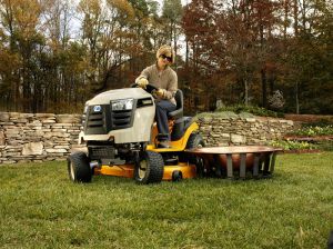 Садовый трактор Cub Cadet CC 1018 AG