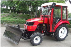 Трактор MasterYard M244 4WD (с кабиной+Нож отвал 150 см+Щетка 150 см)